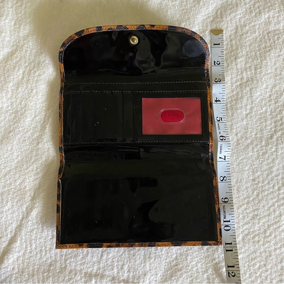 Dooney and Bourke cheetah leopard wallet - Picture 6 of 16